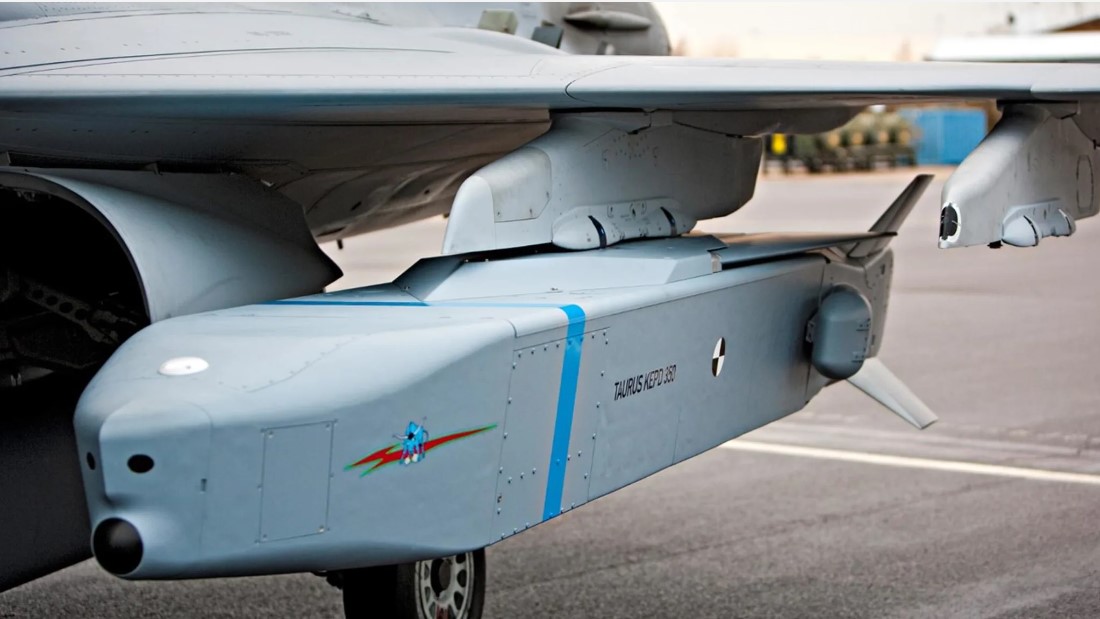 Ключ до визволення Криму. Навіщо Україні ракети Taurus та чи наважиться Шольц на поставки